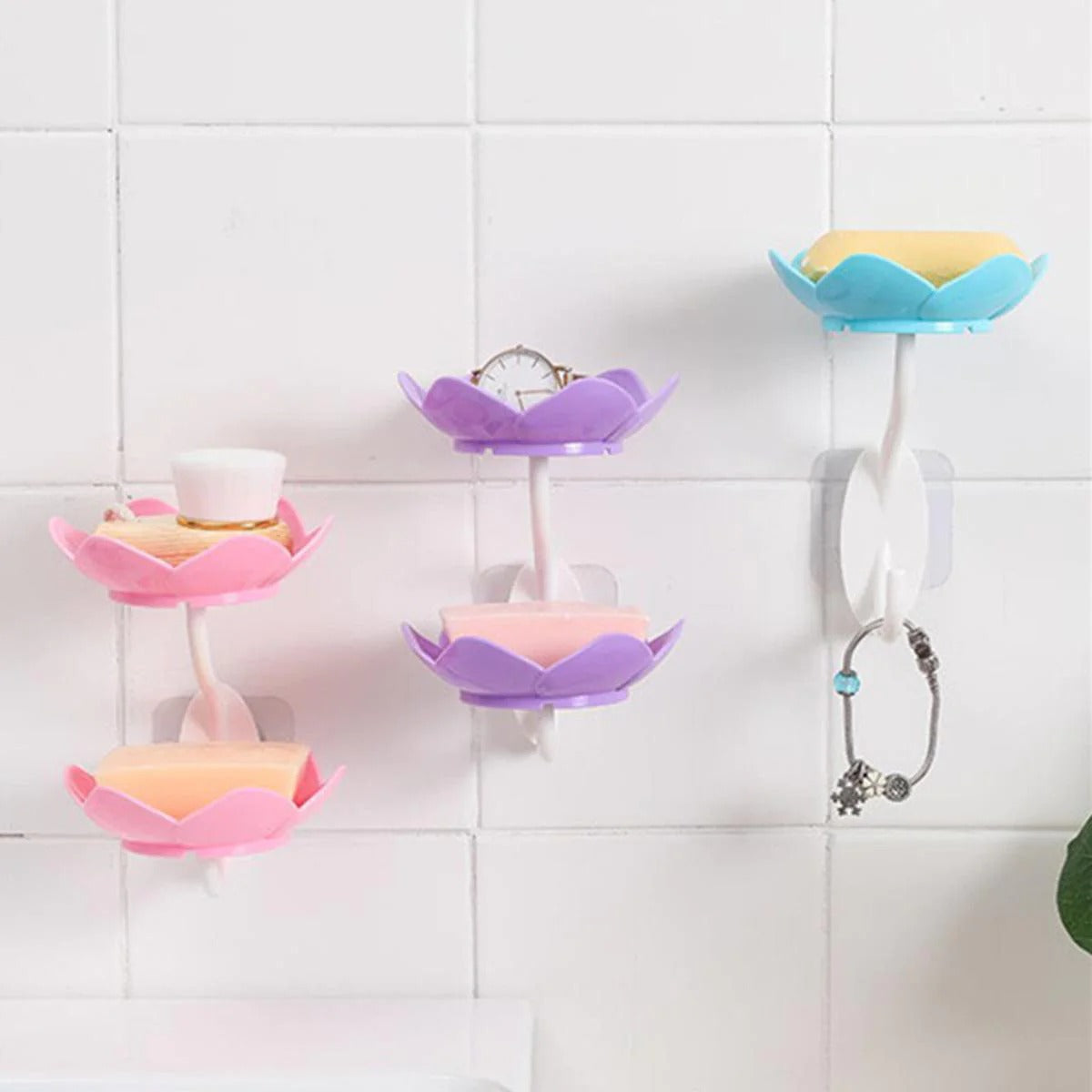 Wall Mounted Double Layer Lotus Flower Shaped Soap Holder (random color) - pack of 1