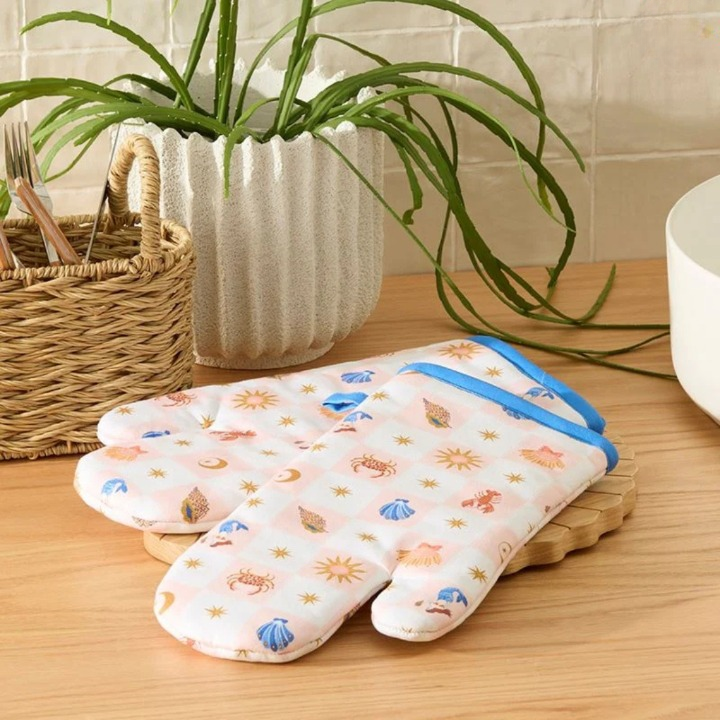 Premium Heat Resistant Oven Mitts 2Pcs Extra Long Kitchen Gloves For Baking Cooking BBQ And Grilling Durable Cotton
