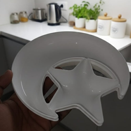 1 PCs Moon Star Serving Plate – Decorative Dessert & Snack Plate, Stylish Star & Moon Design Dish (Plastic)